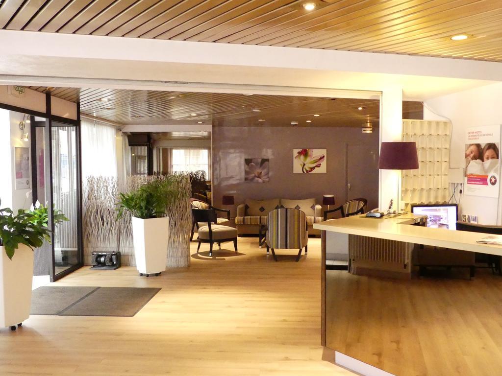Hotel De L'Orme, Akena 埃夫勒 外观 照片